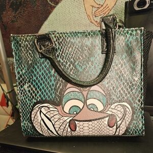 Kaa Convertible Crossbody Bag